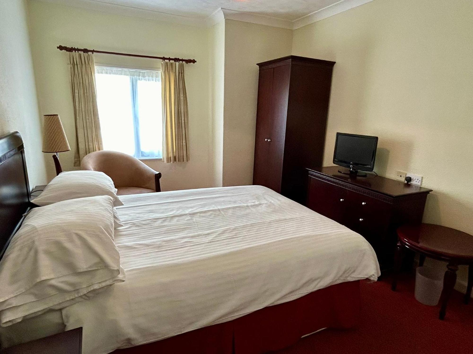 Regent Court - Seafront, Sandown - Free Car Ferry For Bookings Of 3 Or More Nights, Subject To Availability Zimmer foto