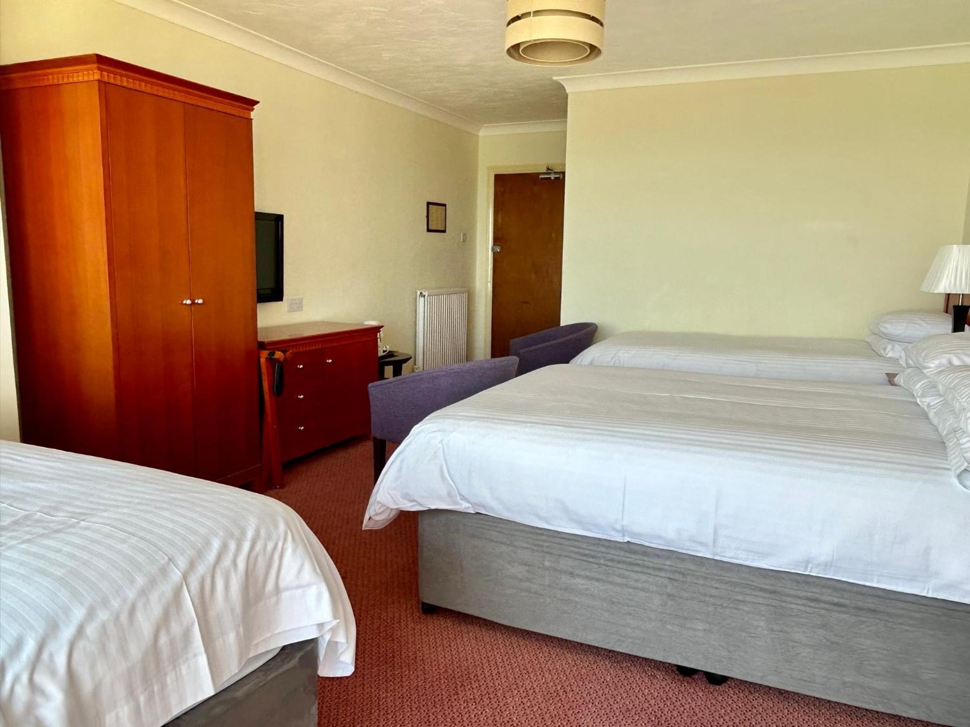 Regent Court - Seafront, Sandown - Free Car Ferry For Bookings Of 3 Or More Nights, Subject To Availability Zimmer foto