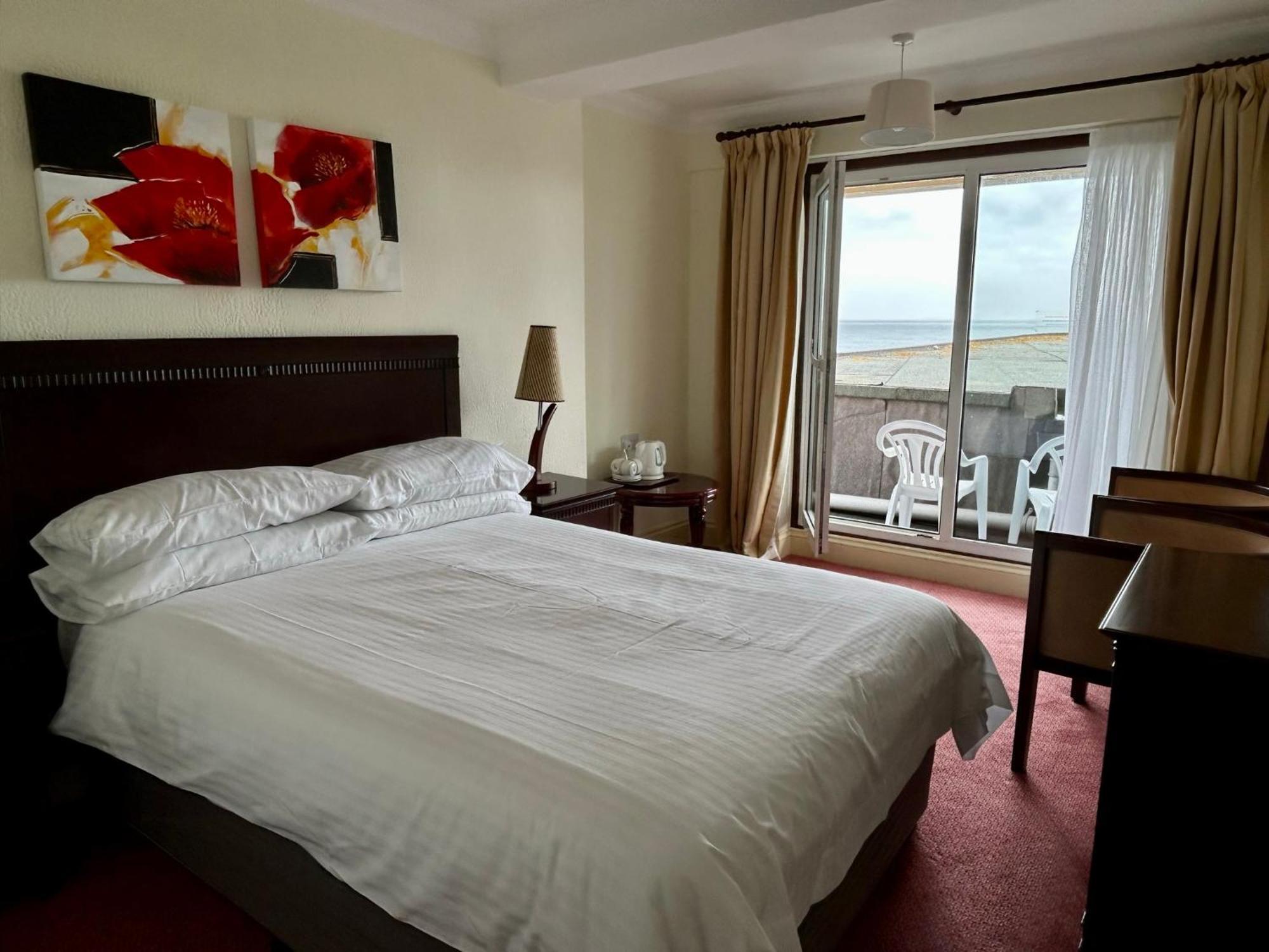 Regent Court - Seafront, Sandown - Free Car Ferry For Bookings Of 3 Or More Nights, Subject To Availability Zimmer foto